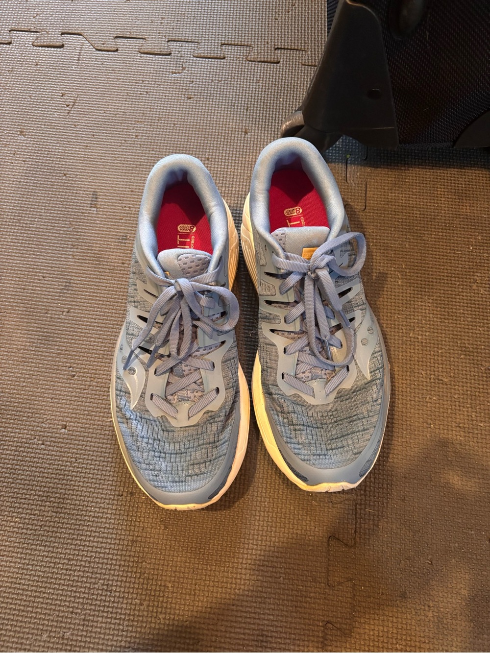 Saucony Women's Light Blue and Red Sneakers